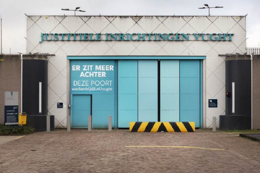 Afbeelding PI Vught voorkant deur