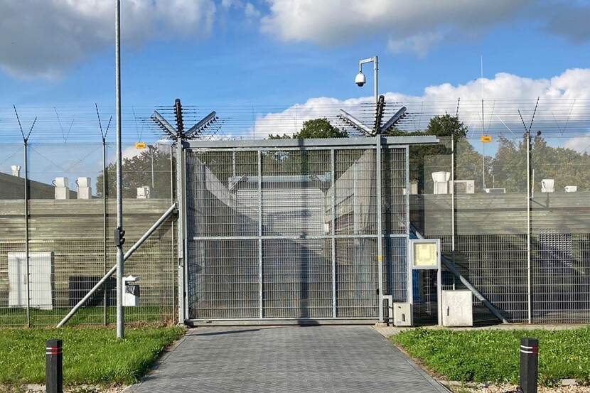Afbeelding toegangspoort RJJI Horsterveen